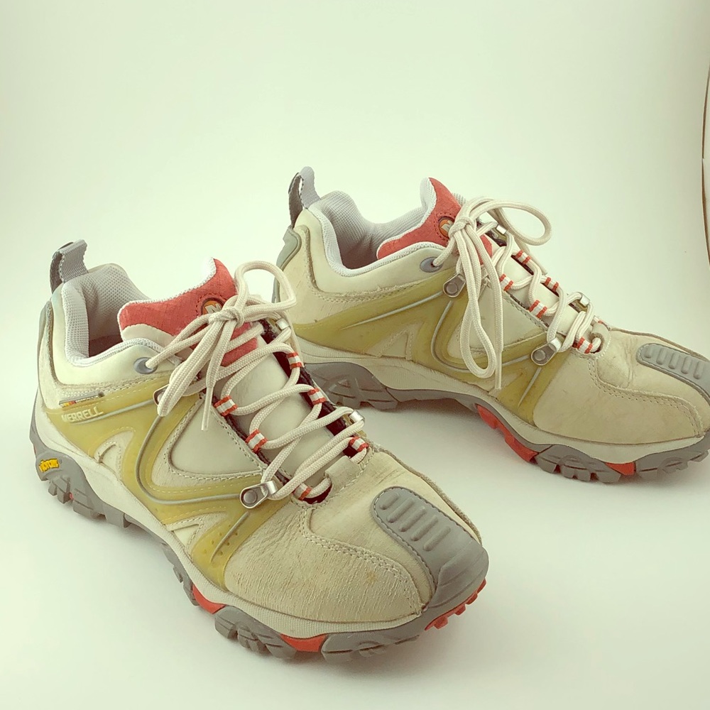 BARELY WORN! Merrell Beige Yellow Coral Hiking Sneakers